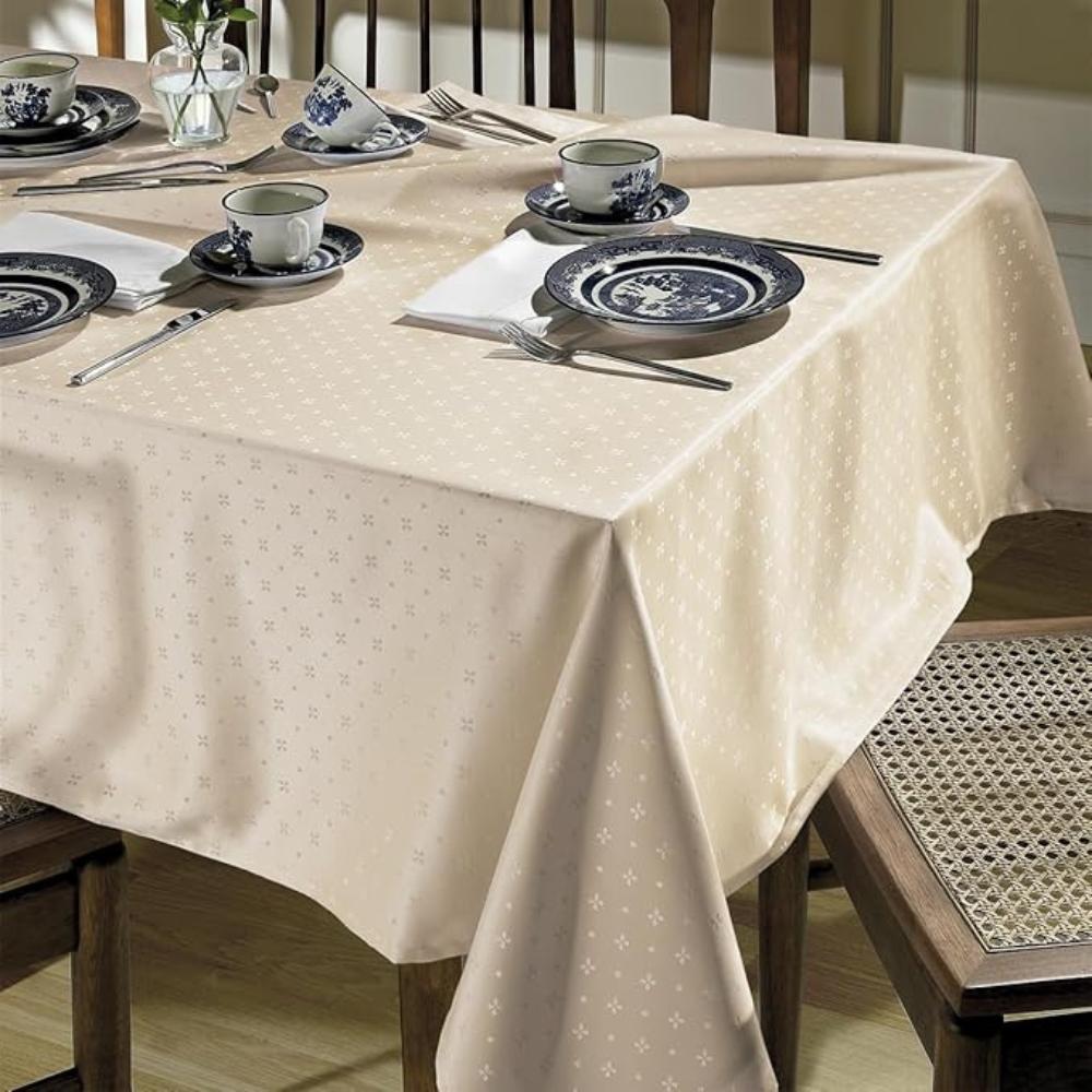 Toalha de Mesa Retangular 10 a 12 Lugares 1,60x3,10m Jacquard Requinte II Bege TJ5796 Dohler