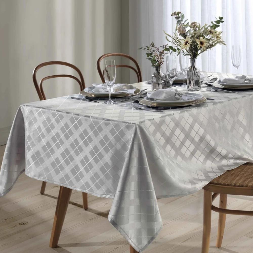 Toalha de Mesa Retangular 6 Lugares 1,40 x 2,10m Jacquard Requinte Cinza TJ-4872 Dohler