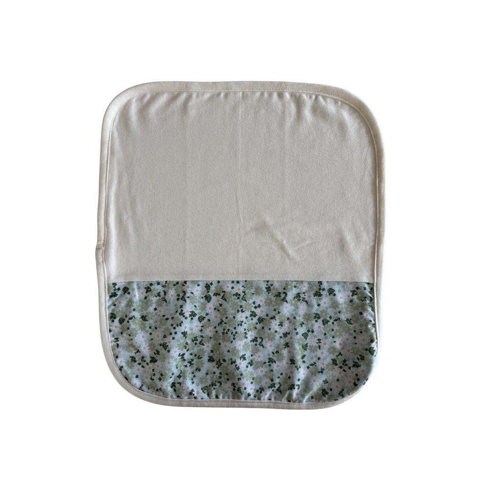 Toalha de Boca em Malha Dupla Com Viés 30x32cm Cru Flores Verde Arrumadinho Enxovais